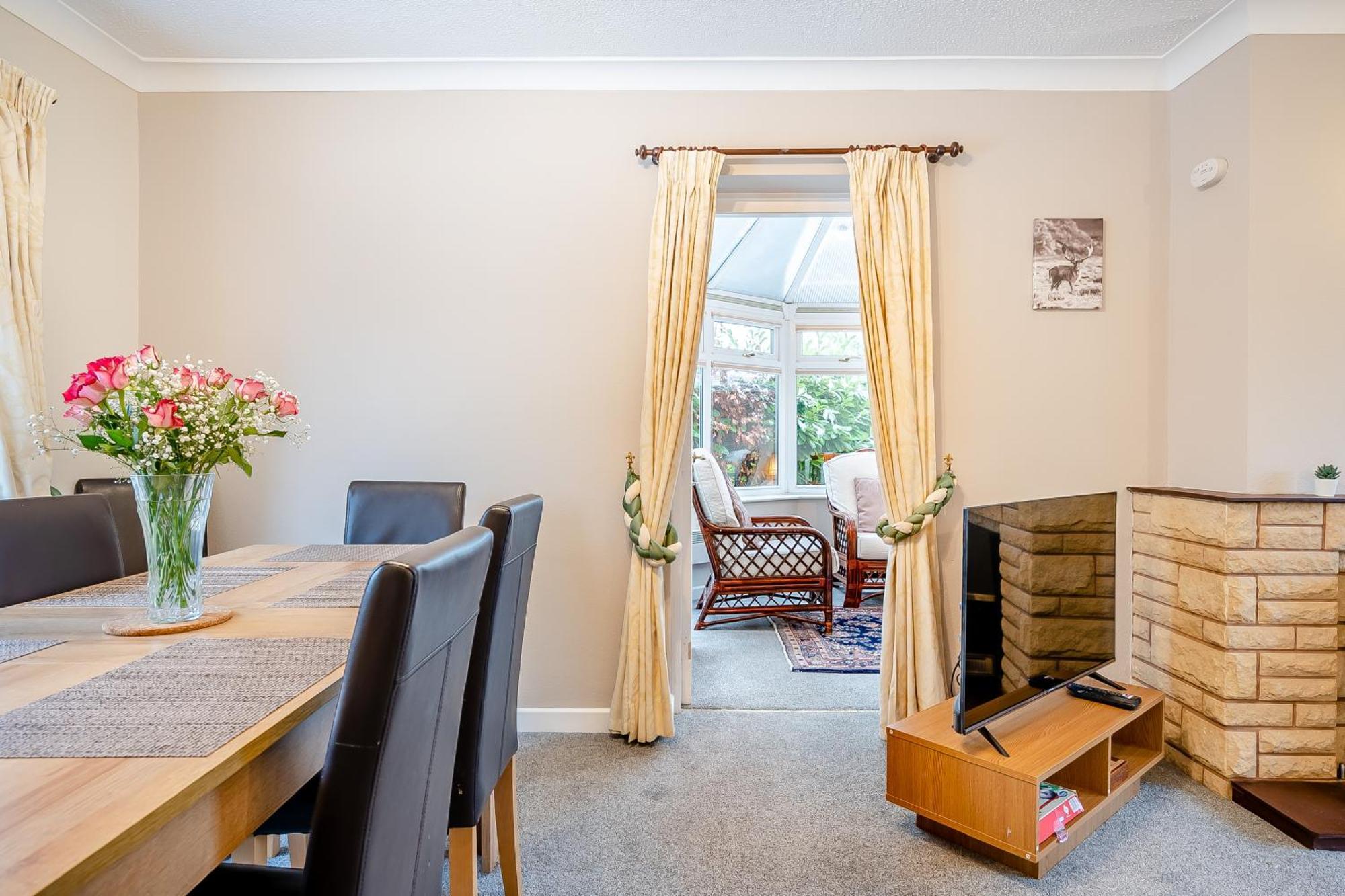 Elvington Cottage - Family-Friendly Cheerful House At The Heart Of The Cotswolds Bourton-on-the-Water Ngoại thất bức ảnh