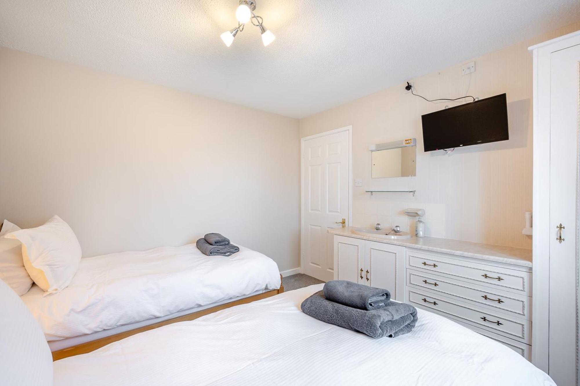 Elvington Cottage - Family-Friendly Cheerful House At The Heart Of The Cotswolds Bourton-on-the-Water Ngoại thất bức ảnh