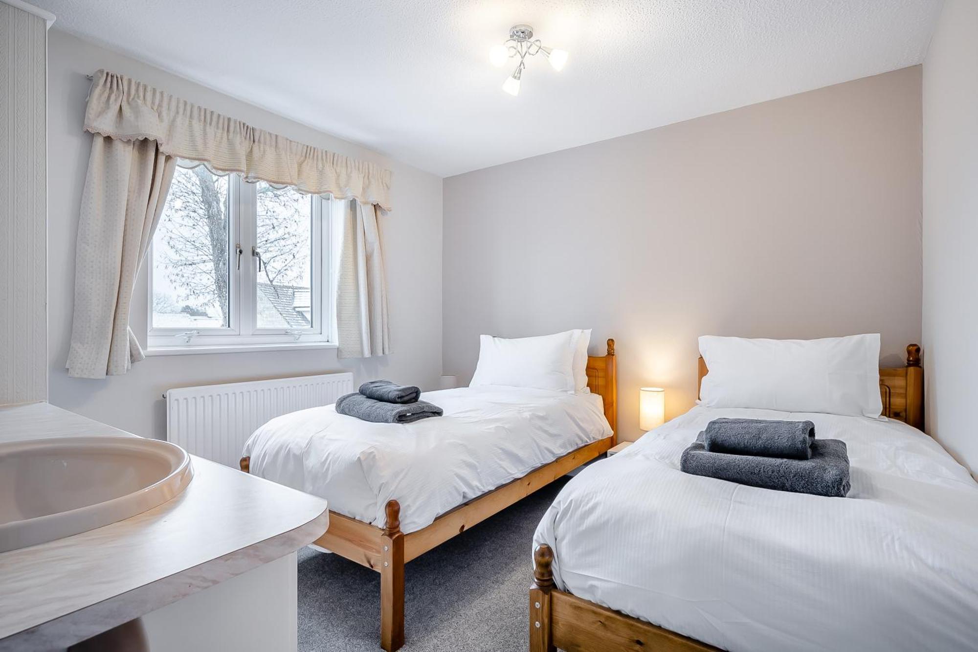 Elvington Cottage - Family-Friendly Cheerful House At The Heart Of The Cotswolds Bourton-on-the-Water Ngoại thất bức ảnh